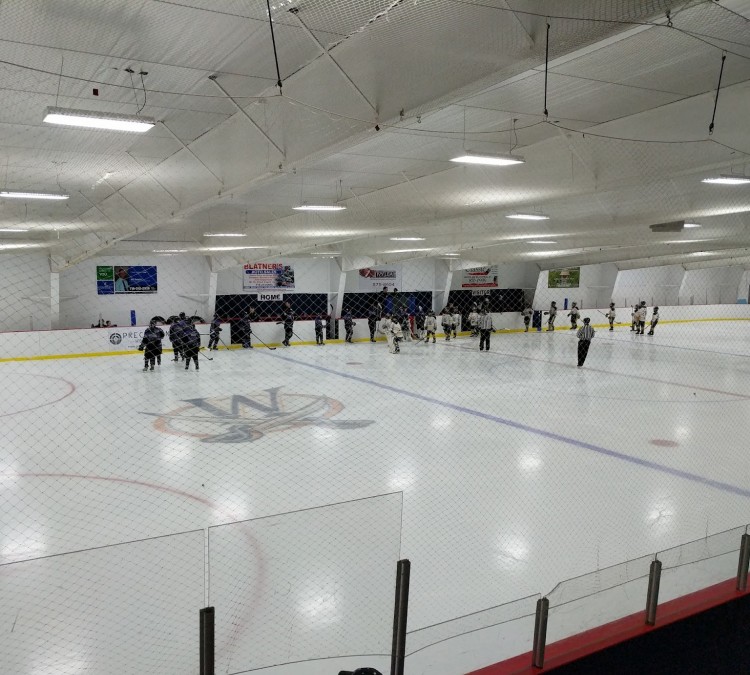 hockey-outlet-ice-complex-photo